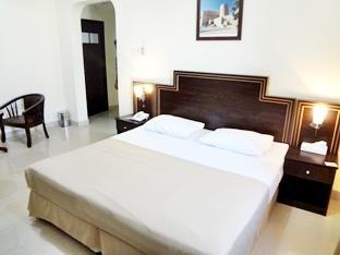 Dolphin Hotel Mascate Extérieur photo