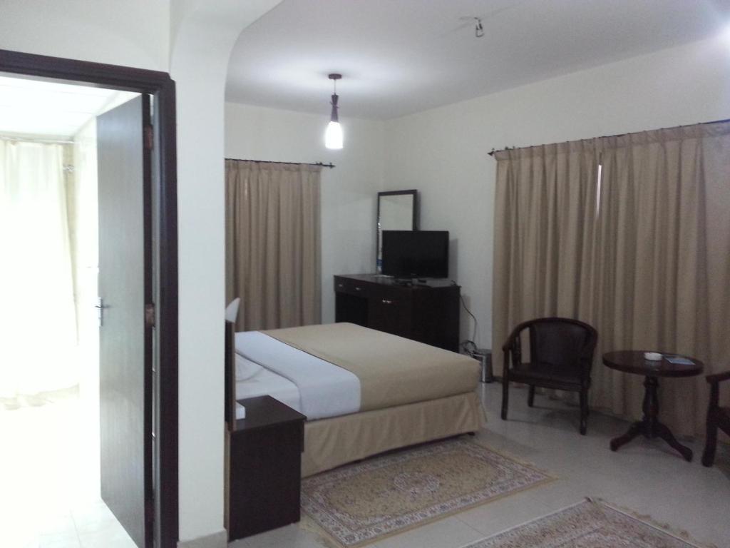 Dolphin Hotel Mascate Extérieur photo